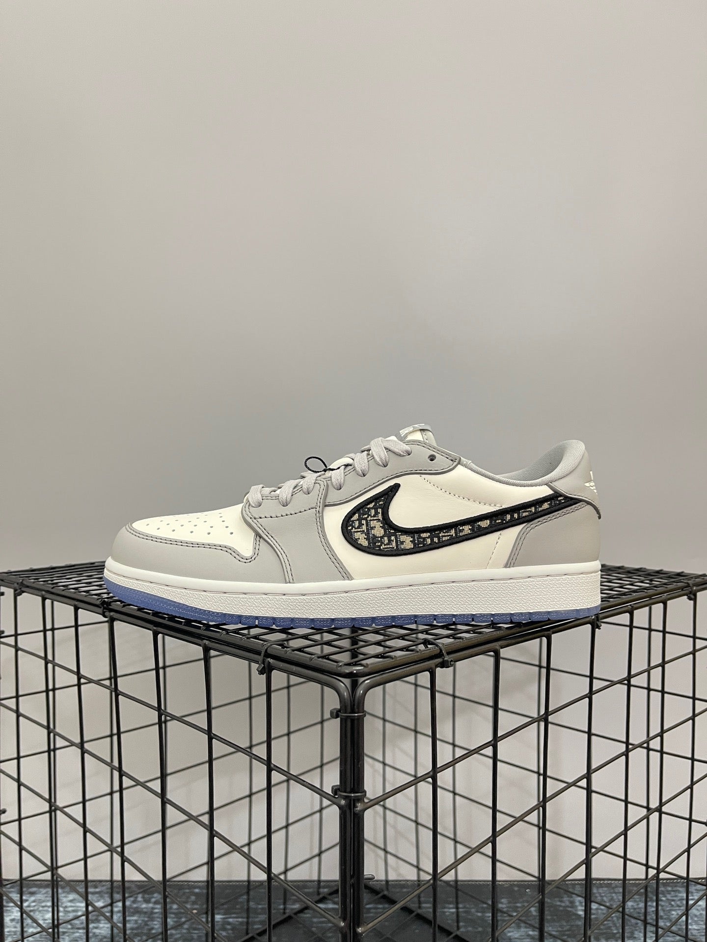 その他 DIOR AJ1 Low Dior – THE MINTED PROJECT