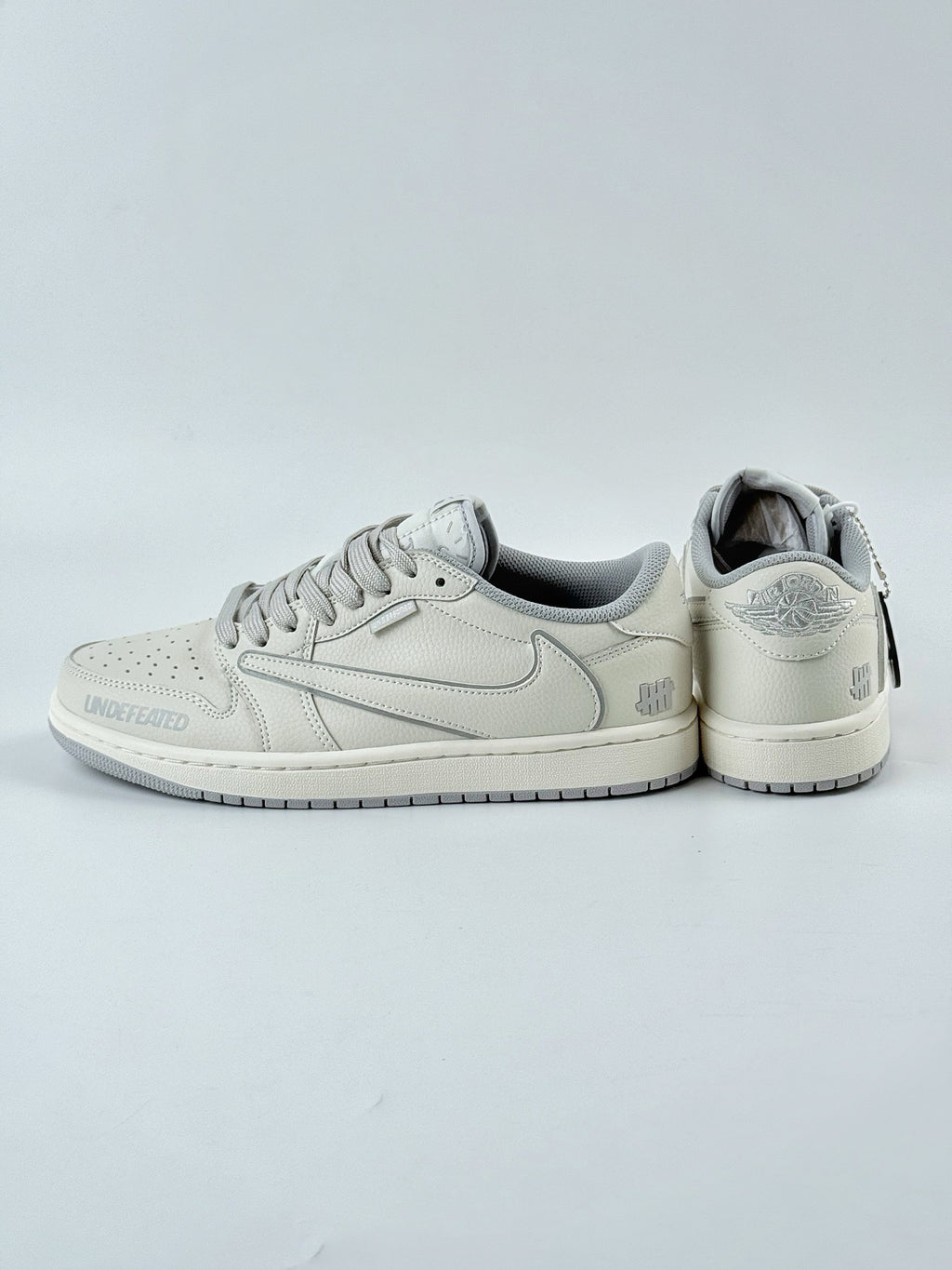 AJ1 Low Travis Scott x UNDFTD Customs