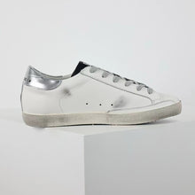 Load image into Gallery viewer, Golden Goose Ball-Star Green Star Silver Heel Tab
