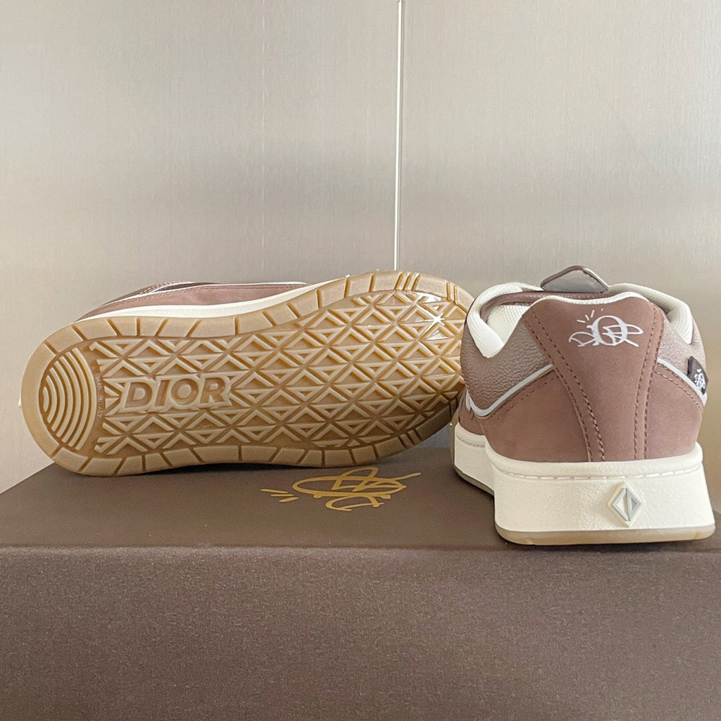 B713 Cactus Jack Mocha Mauve