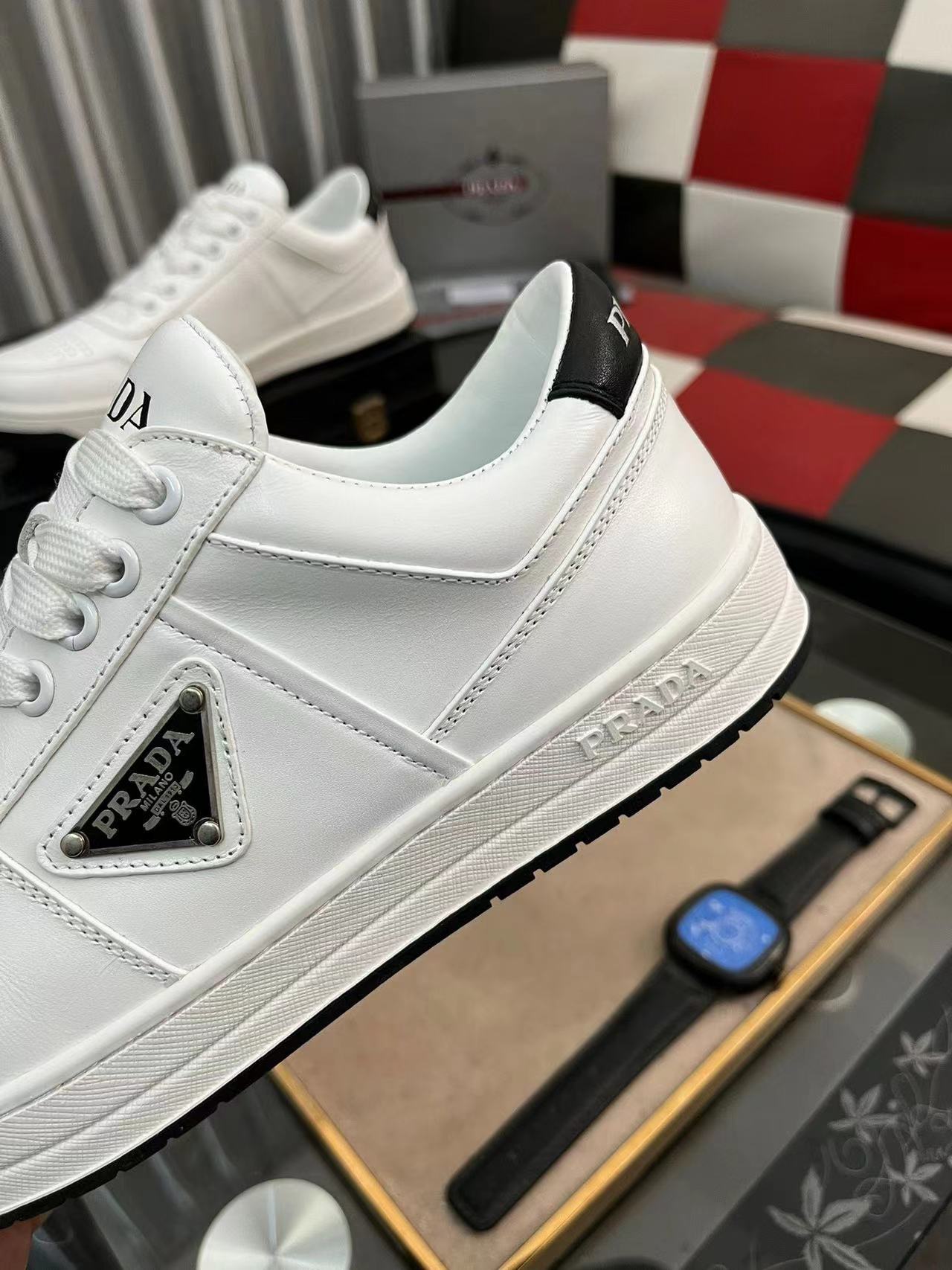 Prada Downtown White/Black