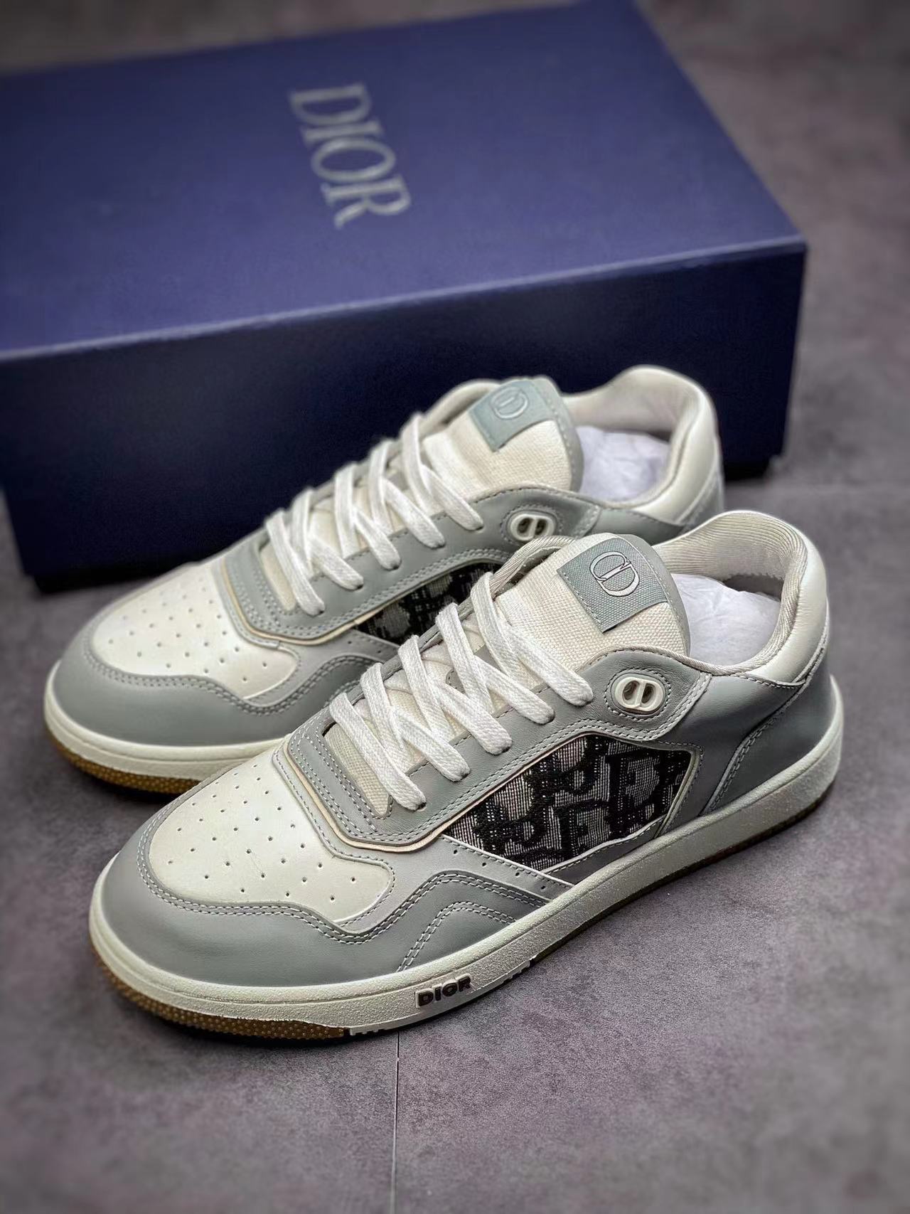 B27 Low-Top Grey Oblique