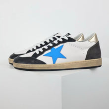 Load image into Gallery viewer, Golden Goose Ball-Star Blue Leather Star Gold Heel Tab Black
