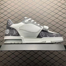 Load image into Gallery viewer, LV Trainers Velcro Denim Grey
