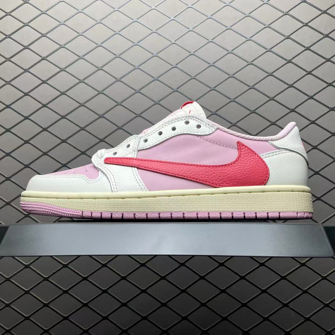 AJ1 Low Travis Scott Tropical Pink