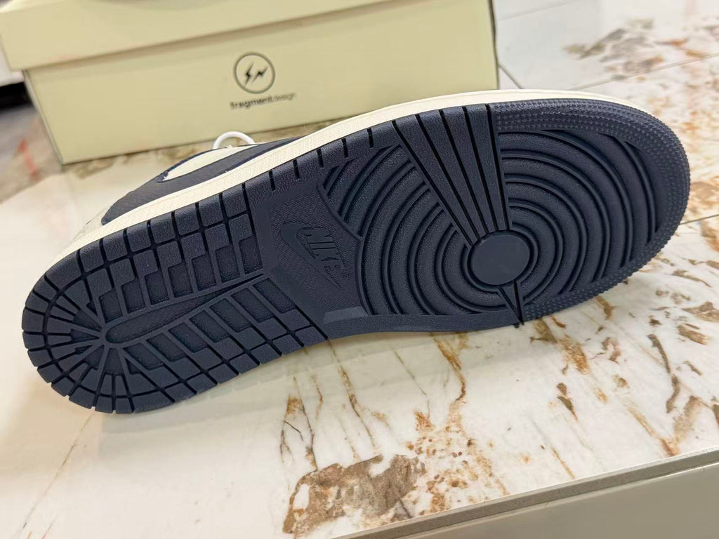 AJ1 Low Travis Scott x Fragment Navy Customs