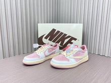 Load image into Gallery viewer, AJ1 Low Travis Scott Shy Pink
