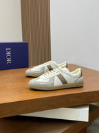 B01 Matchpoint Gray and White