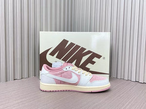 AJ1 Low Travis Scott Shy Pink