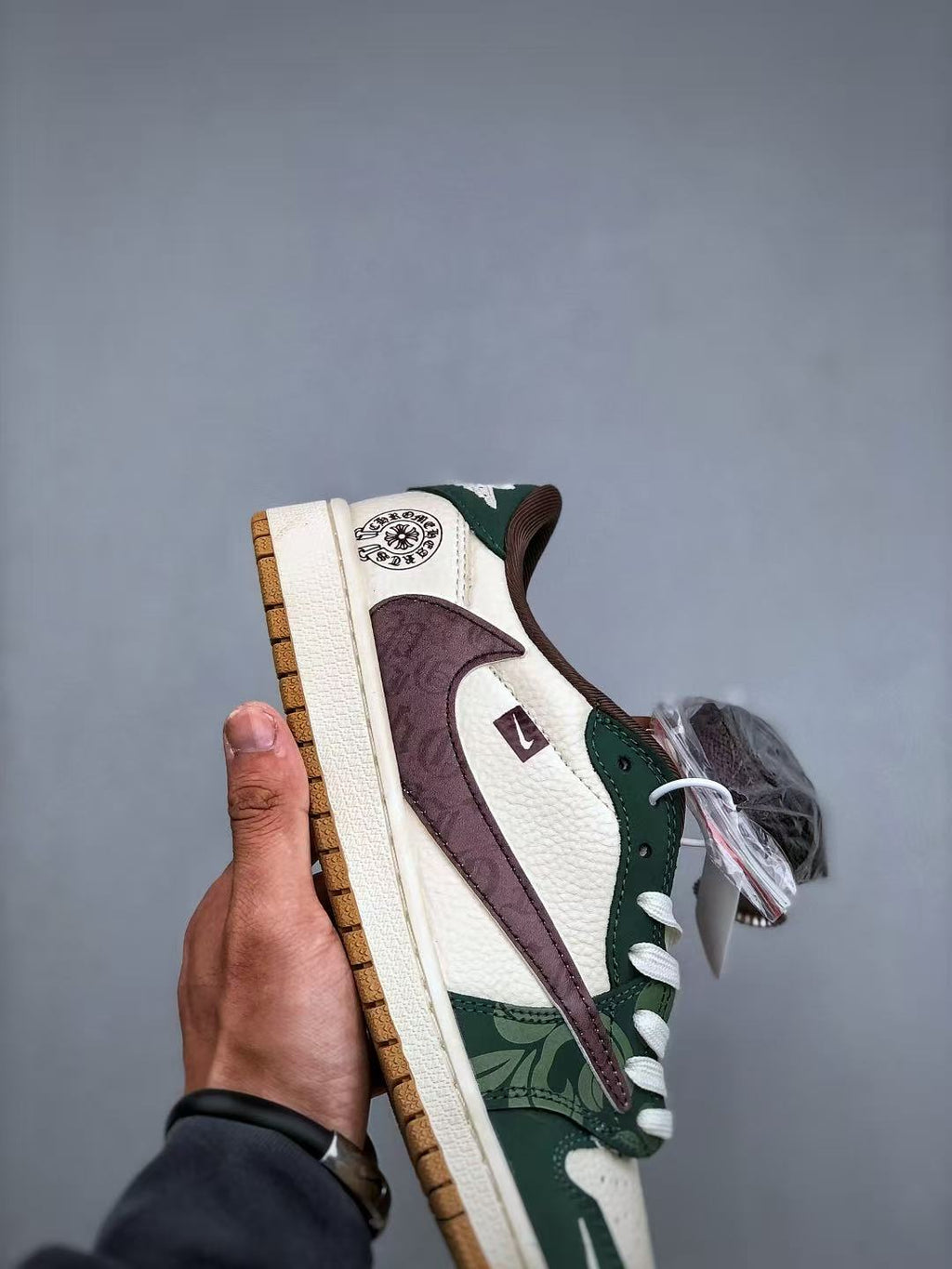 AJ1 Low Travis Scott x Chrome Hearts Customs