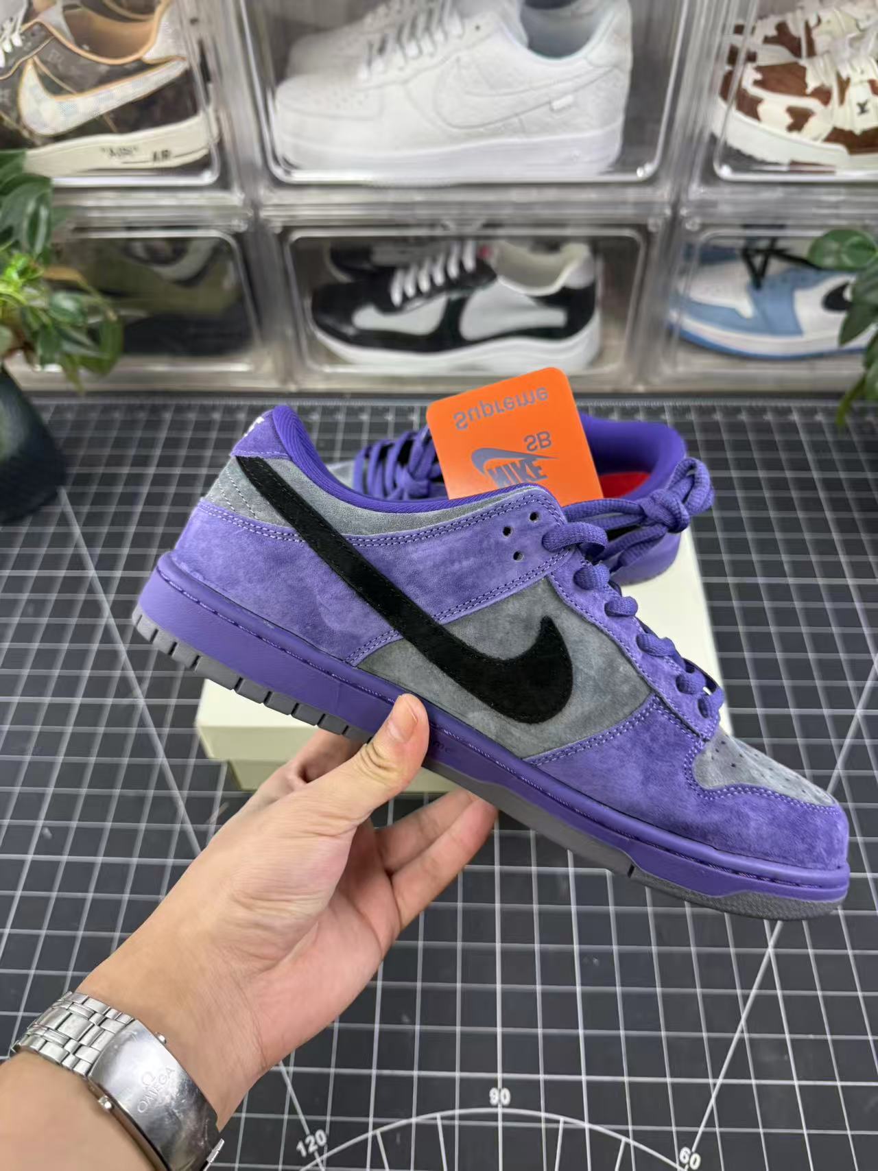 SB Dunk X Supreme Ink (2025)