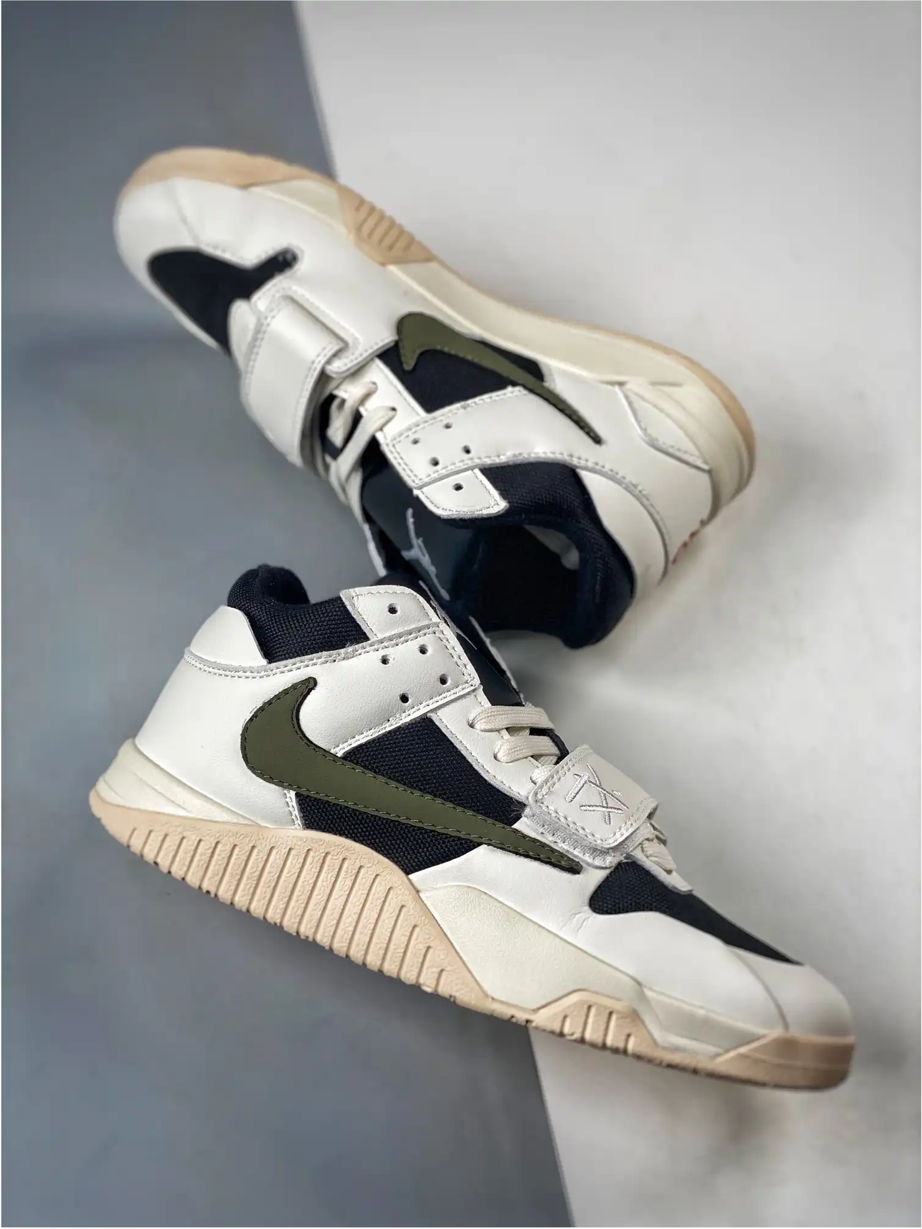 Jumpman Jack Travis Scott Cut The Check Olive