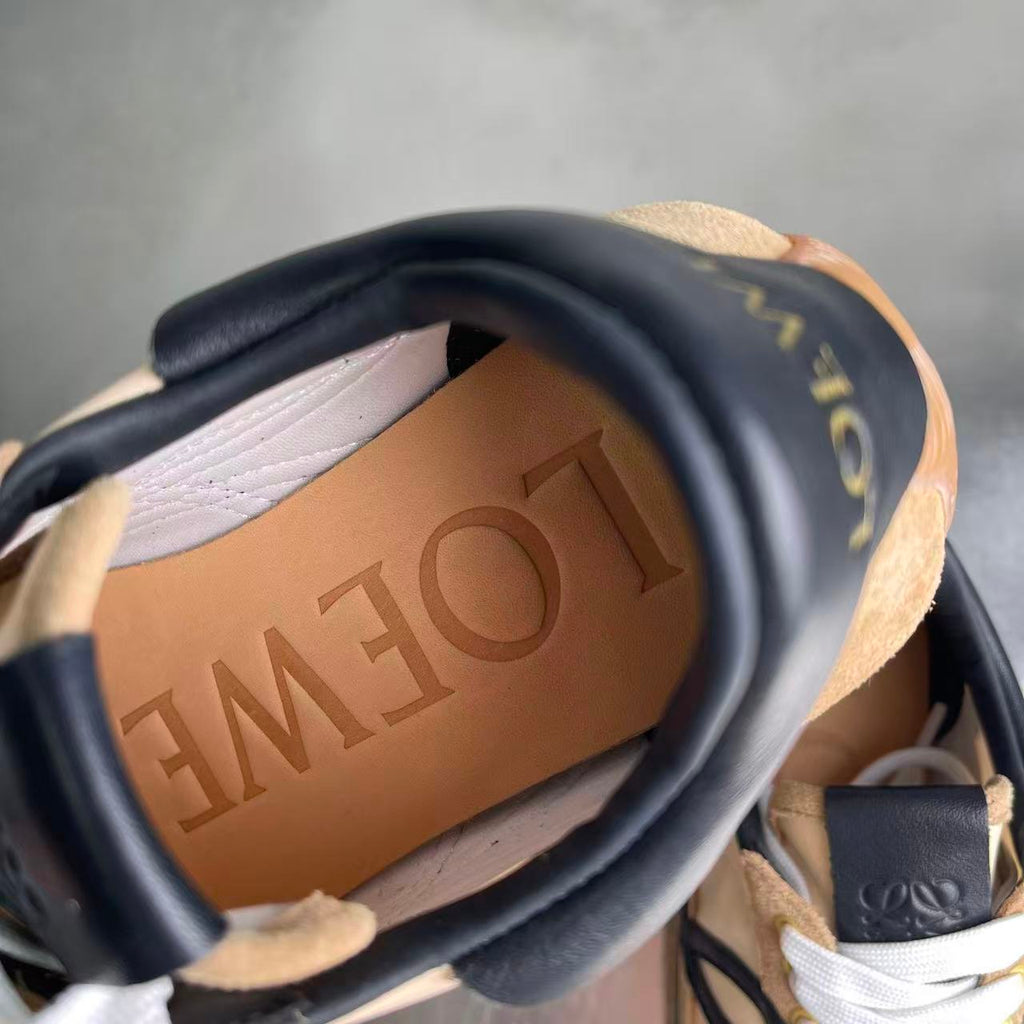 LOEWE Flowrunner Gold Black