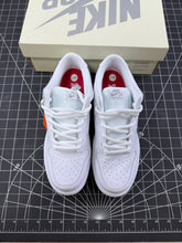Load image into Gallery viewer, SB Dunk X Supreme White Metallic Silver (2025)
