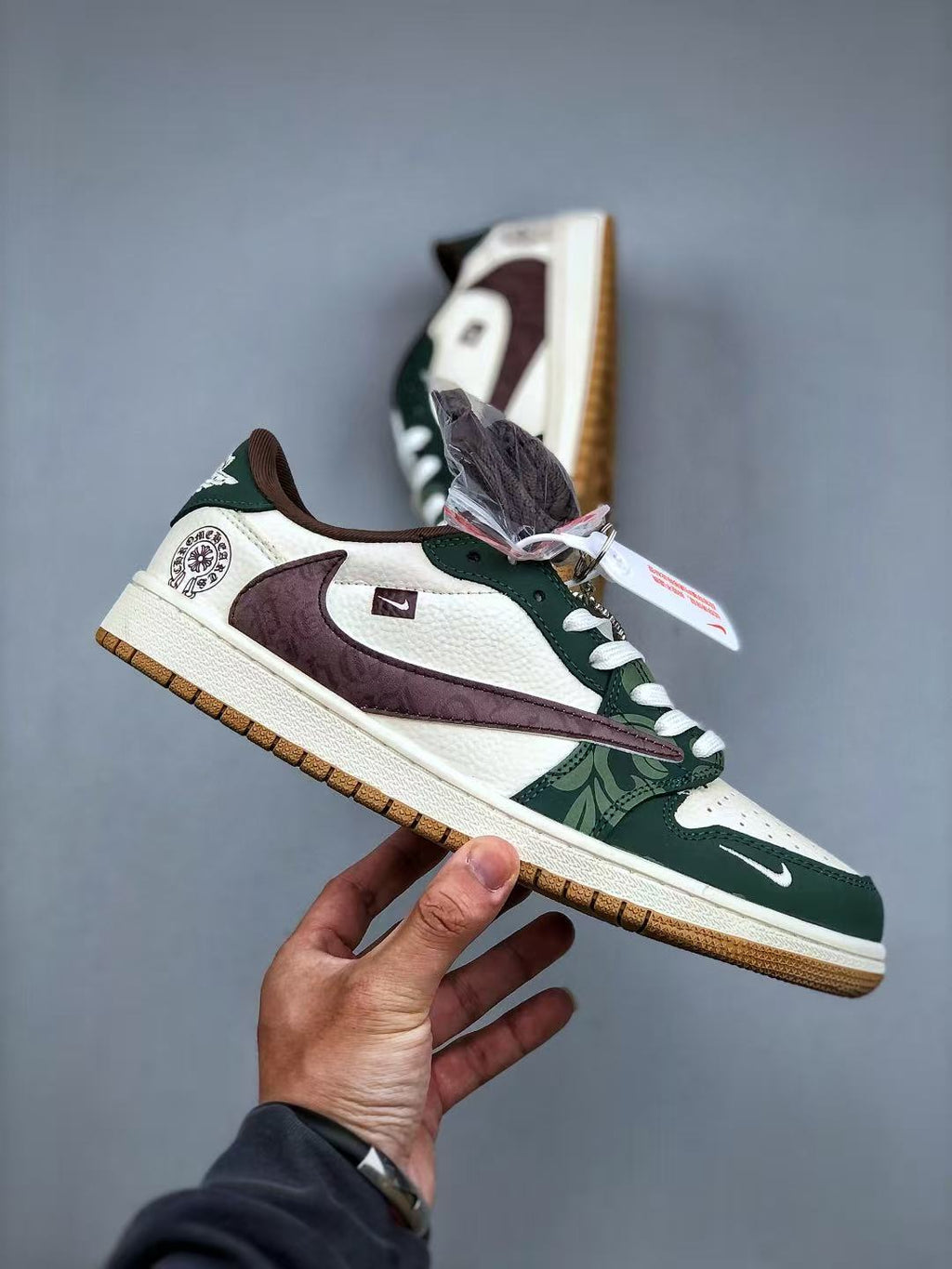 AJ1 Low Travis Scott x Chrome Hearts Customs