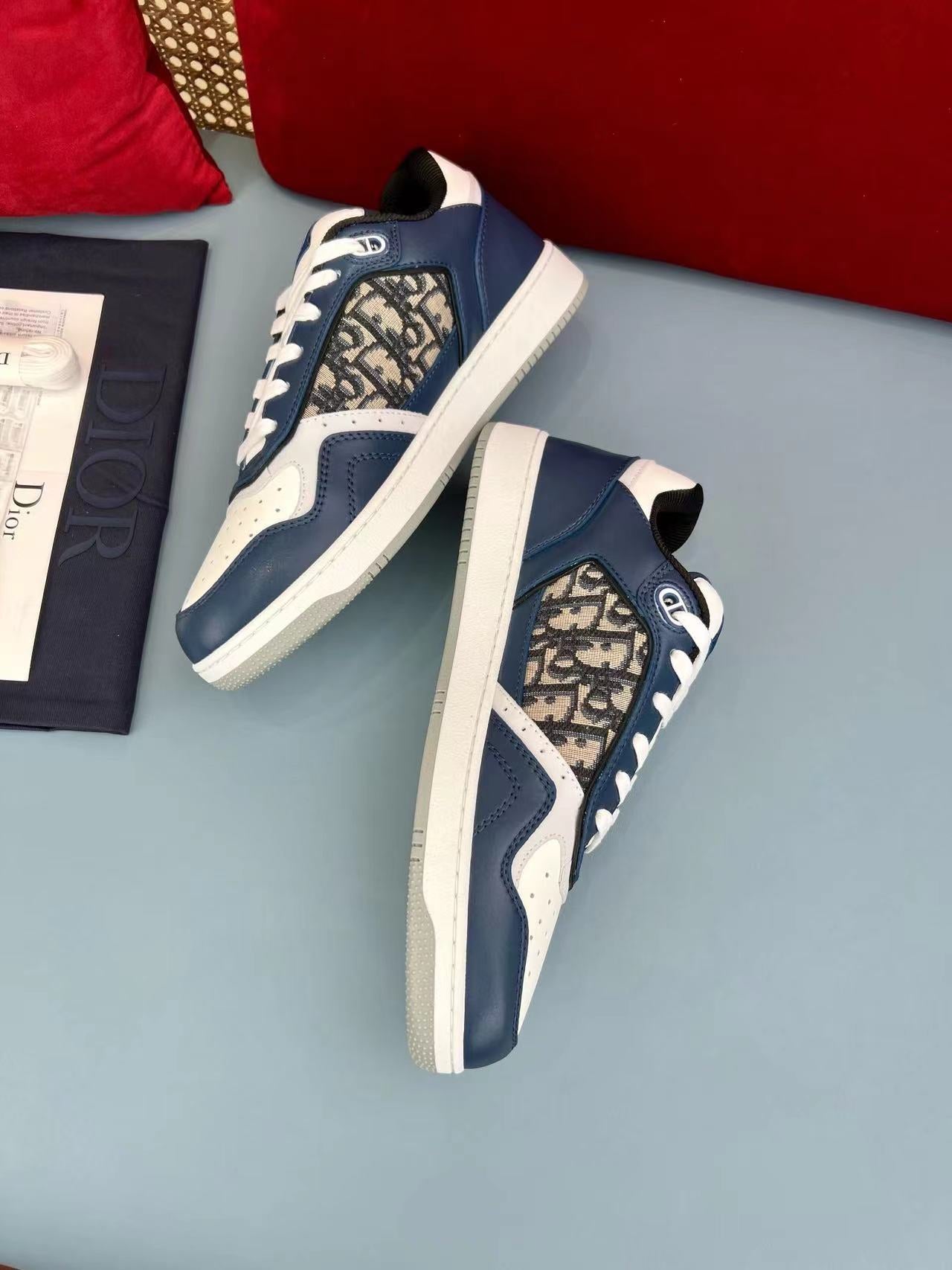 B27 Low-Top Blue Cream Oblique