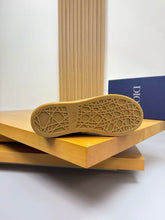 Load image into Gallery viewer, B33 Spin Sneaker Cognac
