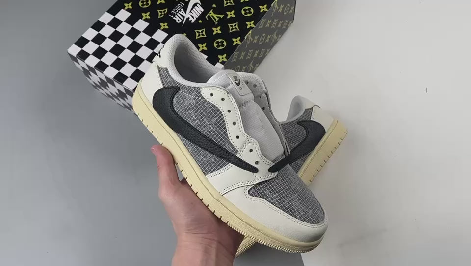 AJ1 Low X Travis LV Customs