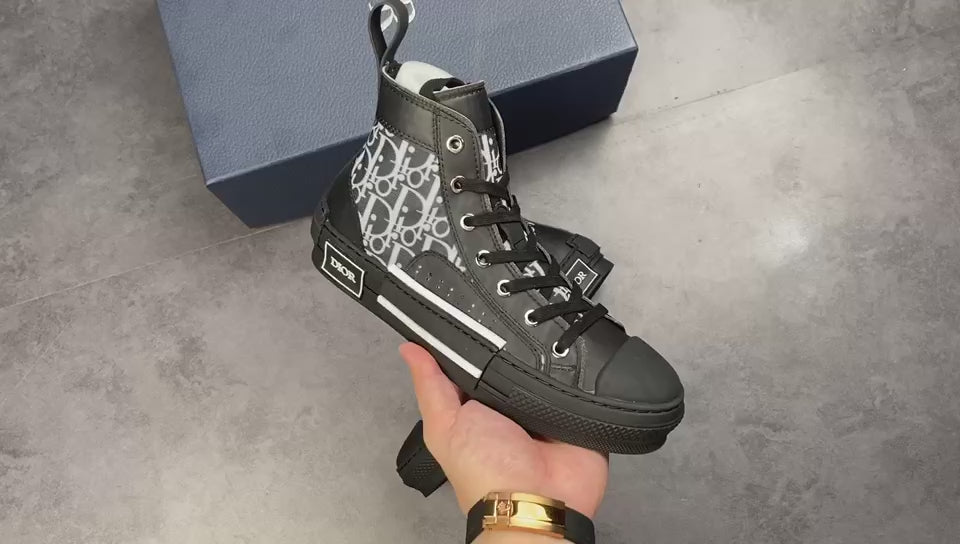 B23 High 'Oblique - Black'