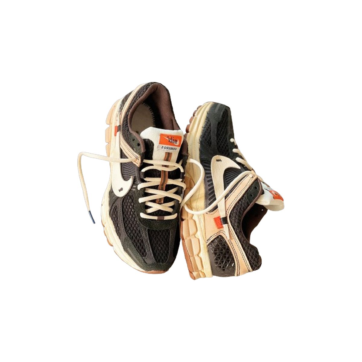 Vomero 5 x OW Black Customs