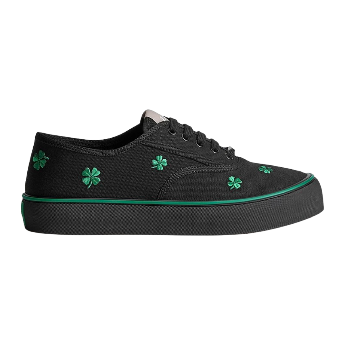 Saltwind Sneaker Clover on Black Cotton