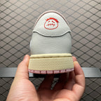 AJ1 Low Travis Scott Shy Pink