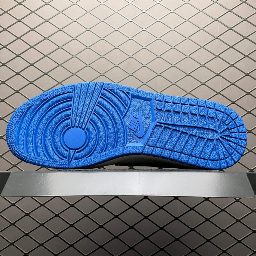 AJ1 Low Travis Scott x Fragment