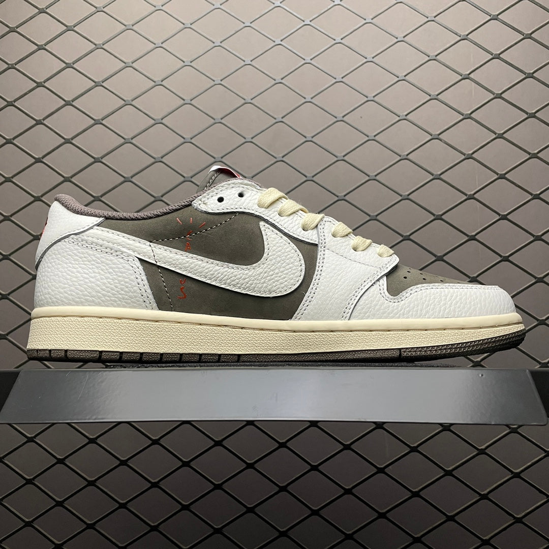 AJ1 Low Travis Scott Reverse Mocha
