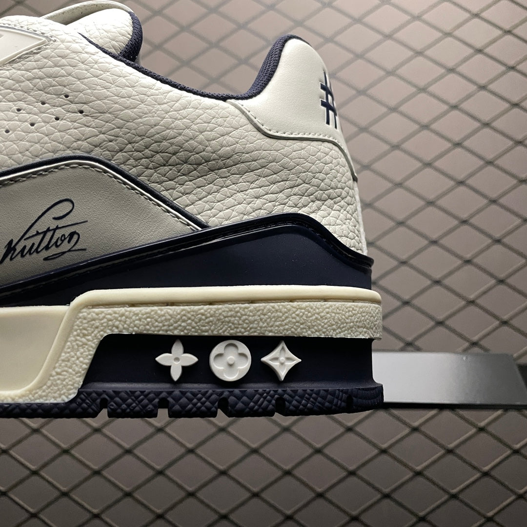 LV Trainers #54 Signature White Marine