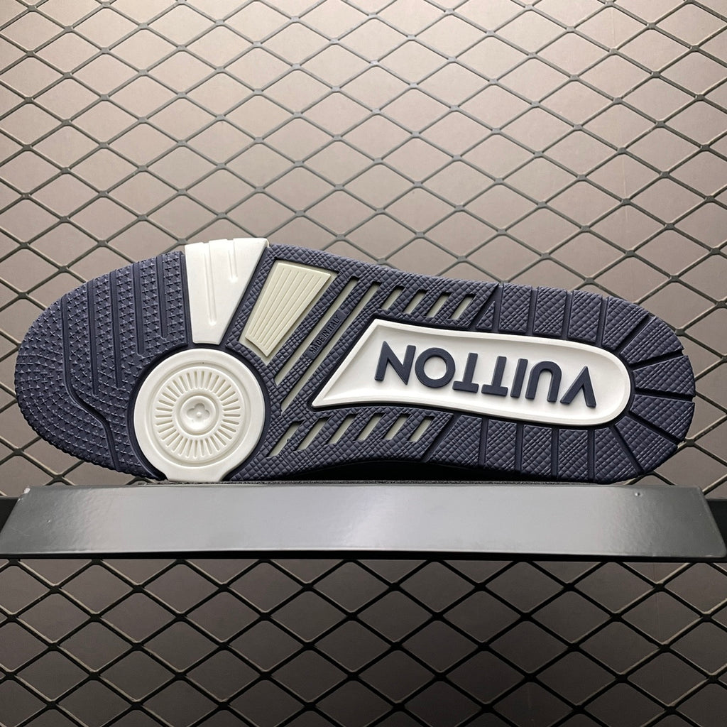 LV Trainers #54 Signature White Marine