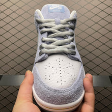 Load image into Gallery viewer, Sean Cliver X SB Dunk
