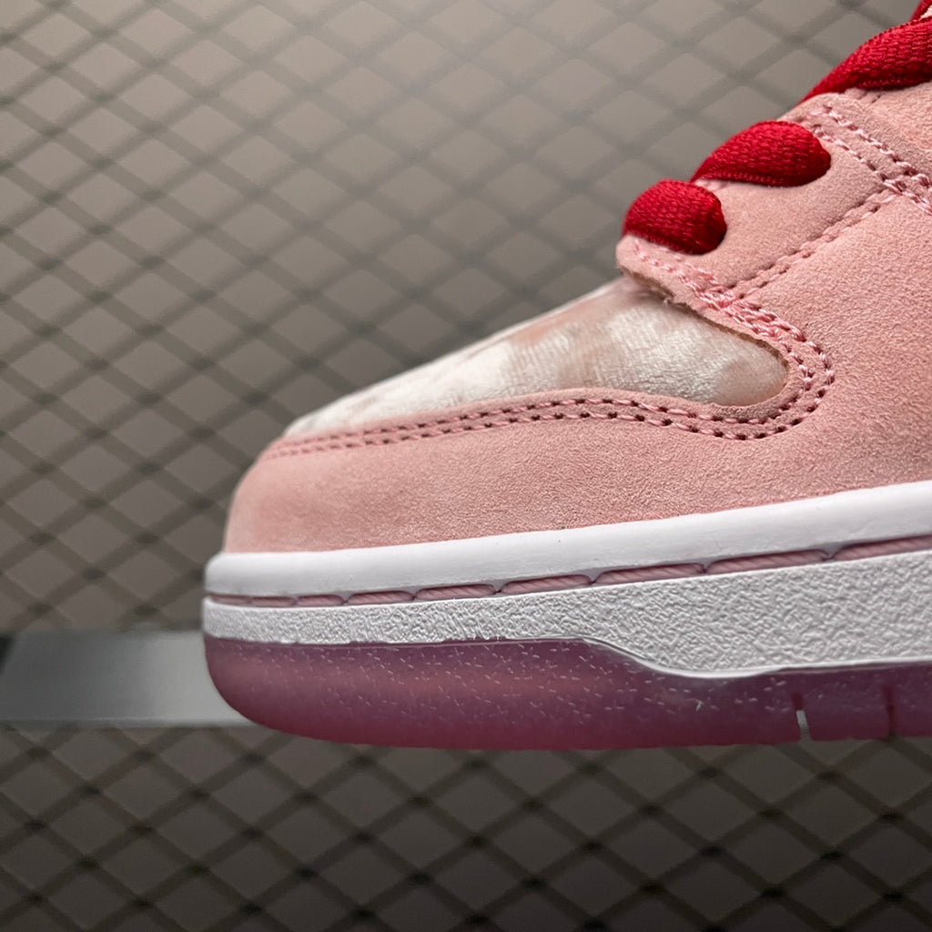 SB Dunk Low StrangeLove Skateboards