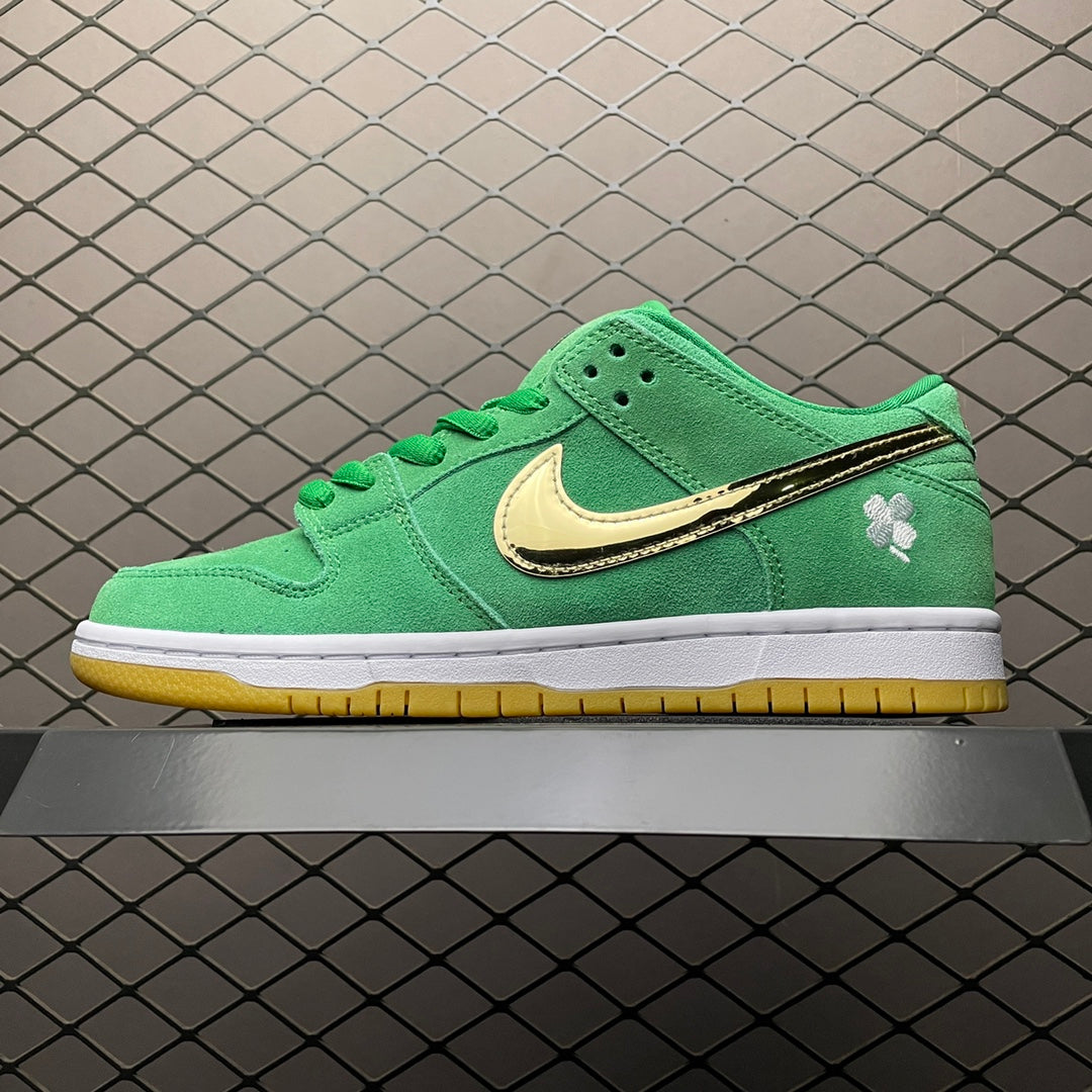 Dunk Low St. Patrick’s Day
