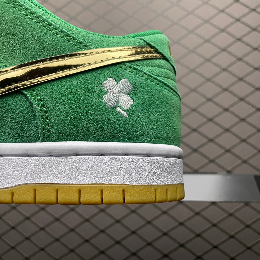 Dunk Low St. Patrick’s Day