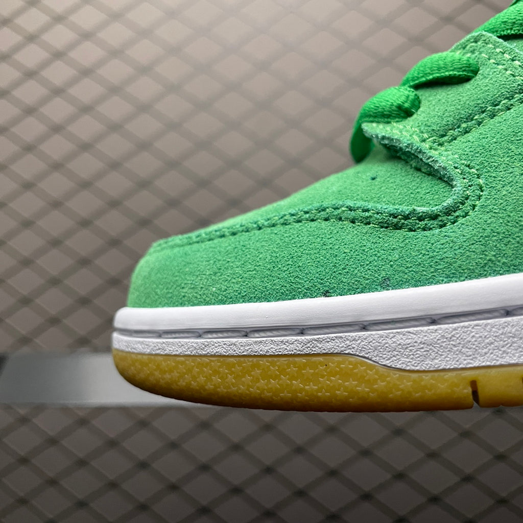 Dunk Low St. Patrick’s Day