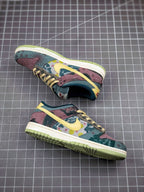 Dunk Low Community Gardens