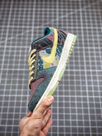 Dunk Low Community Gardens