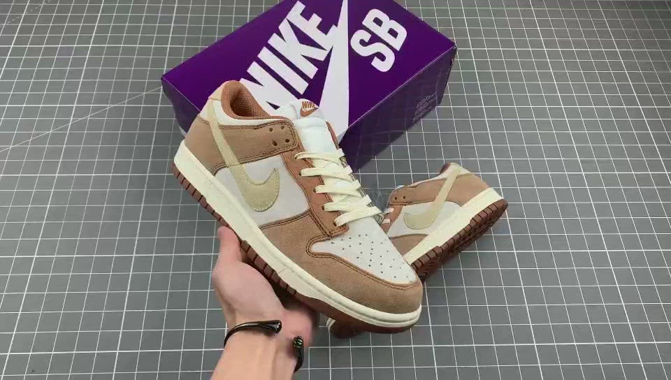 Dunk Low Medium Curry