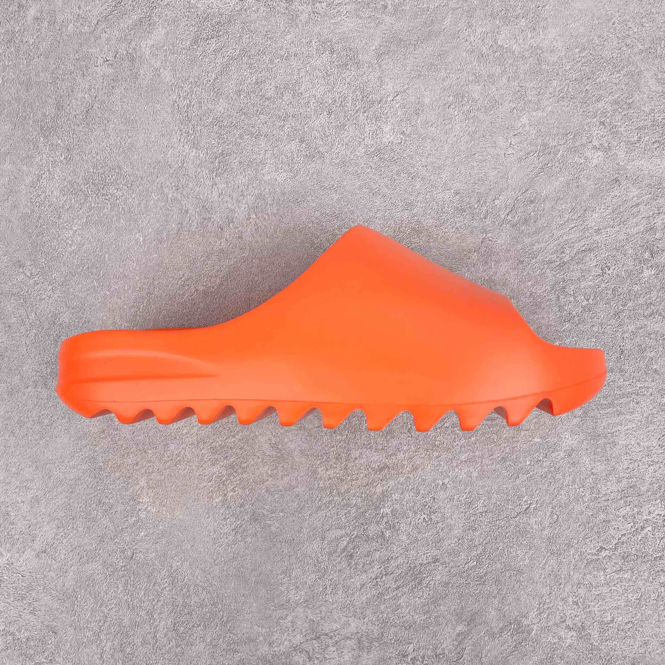 YZY Slide Enfora Orange