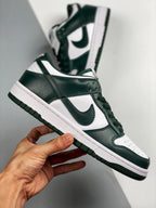 SB Dunk Spartan Green