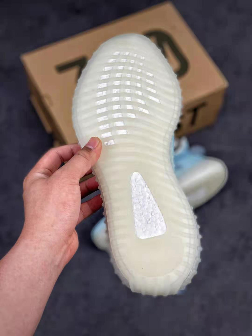 YZY 350 Mono Ice