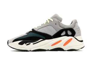 YZY Boost 700 Wave Runner Solid Grey