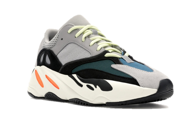 YZY Boost 700 Wave Runner Solid Grey
