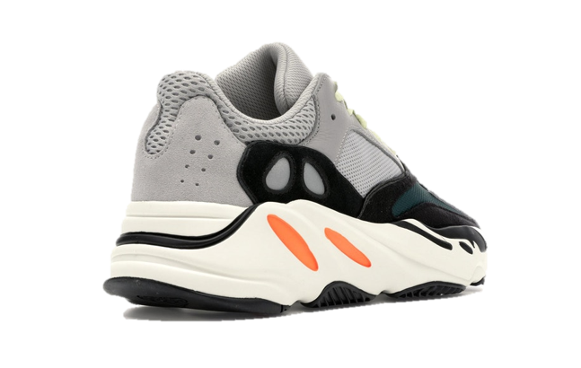 YZY Boost 700 Wave Runner Solid Grey