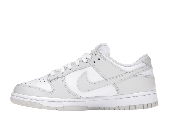 SB Dunk Photon Dust