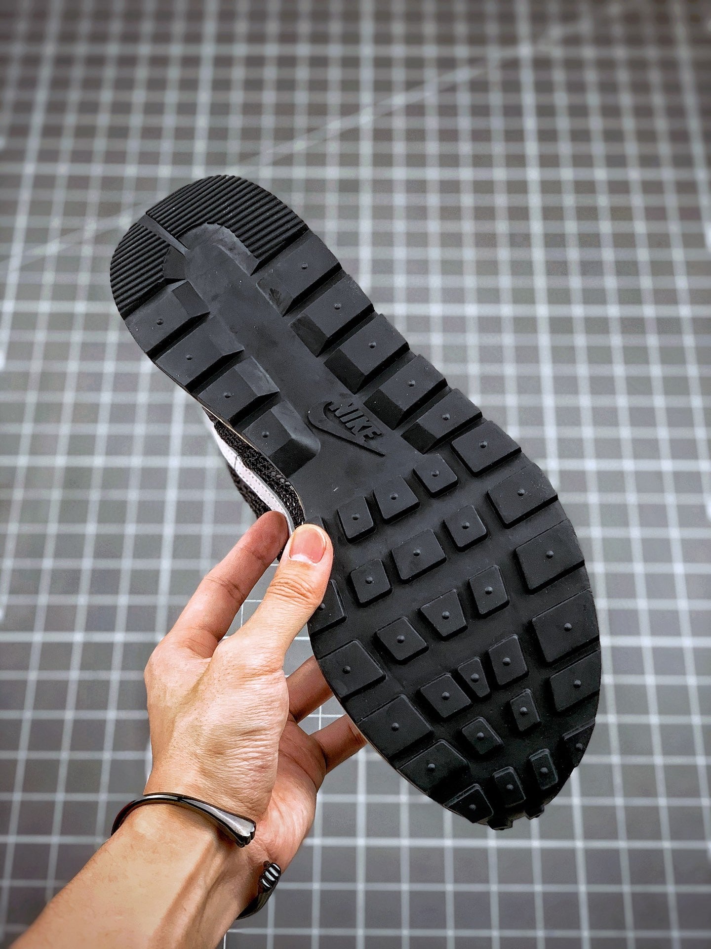 Sacai Vaporwaffle Black White