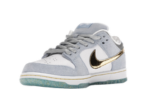 Load image into Gallery viewer, Sean Cliver X SB Dunk
